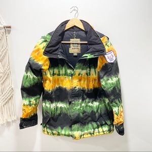 Burton boy’s tie dye ski/snowboard jacket sz XL